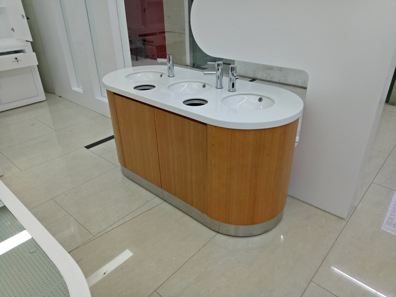 1-1P402212R7.jpg